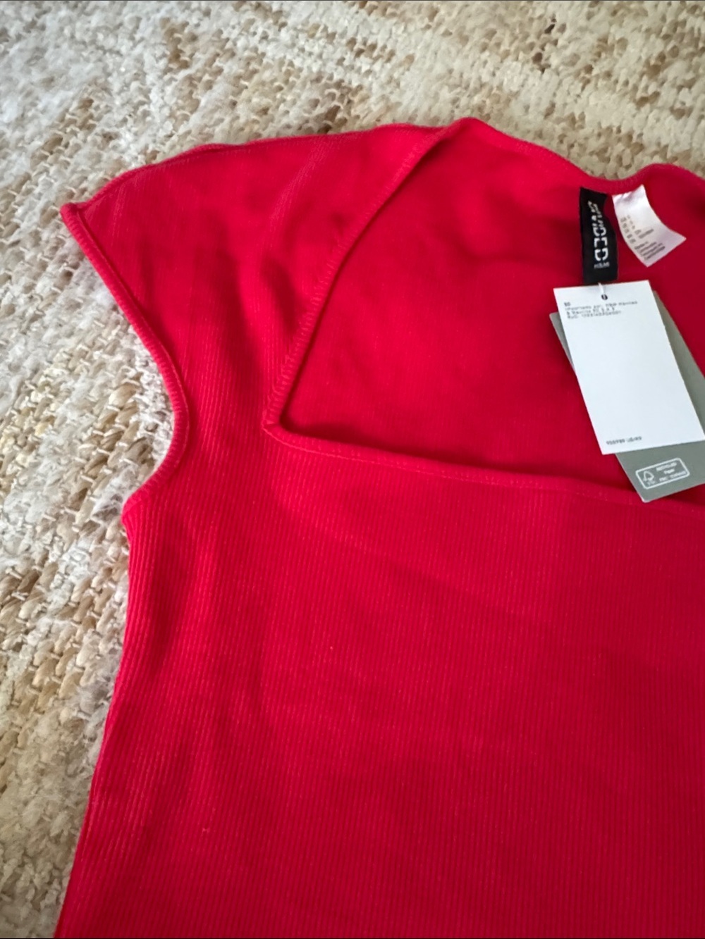 H&M Red Ribbed Square-Neck Tank - Picture 3 of 4